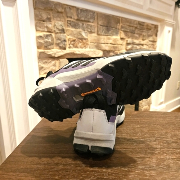 NEW Adidas Terrex AX4 hiking shoes trial running womens 8 silver black - Picture 7 of 8